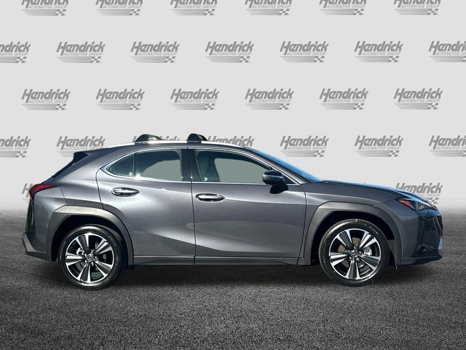 Certified 2025 Lexus UX 300h FWD w/ Accessory Package (Z2) image 3