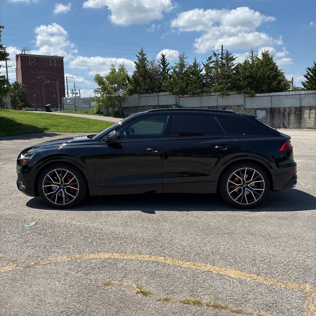 Used 2023 Audi SQ8 Premium Plus AWD/4WD image 8