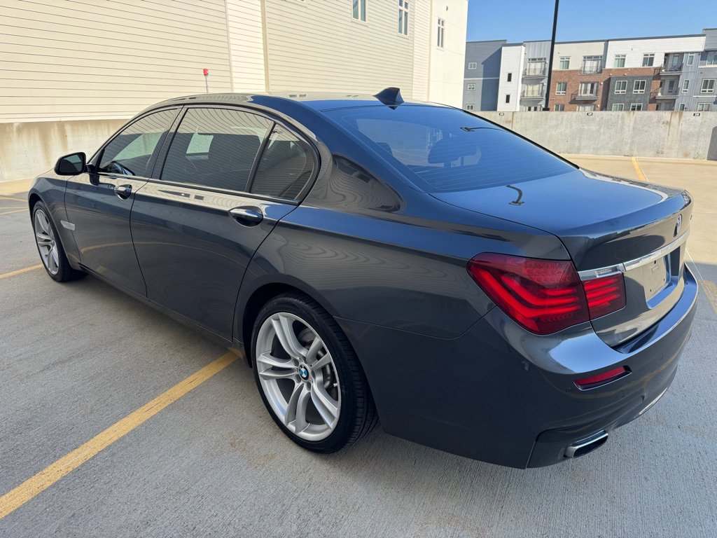 Used 2015 BMW 740Li image 5