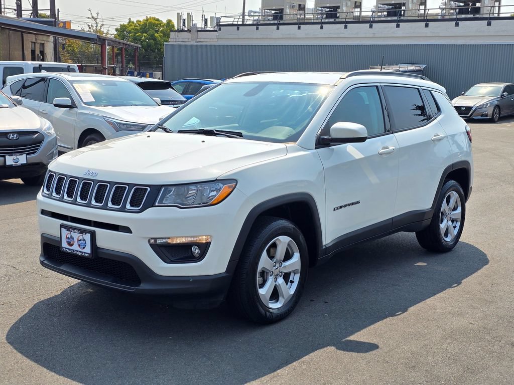 Used 2021 Jeep Compass Latitude w/ Convenience Group AWD/4WD image 4