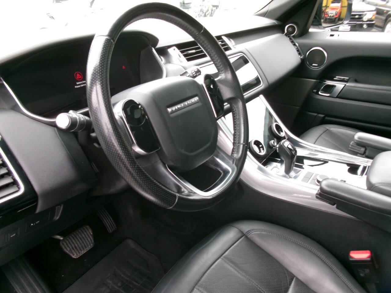 Used 2018 Land Rover Range Rover Sport HSE image 23