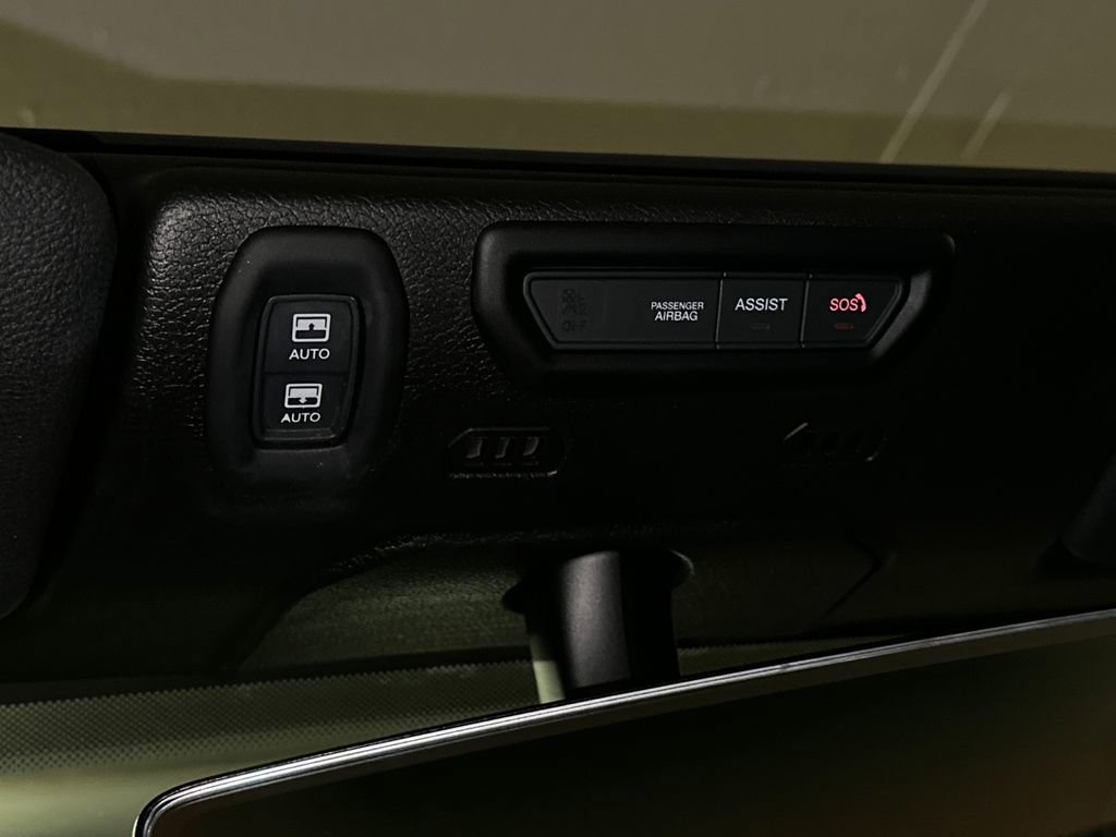 Used 2023 Jeep Wrangler Unlimited Sahara w/ Cold Weather Group image 28