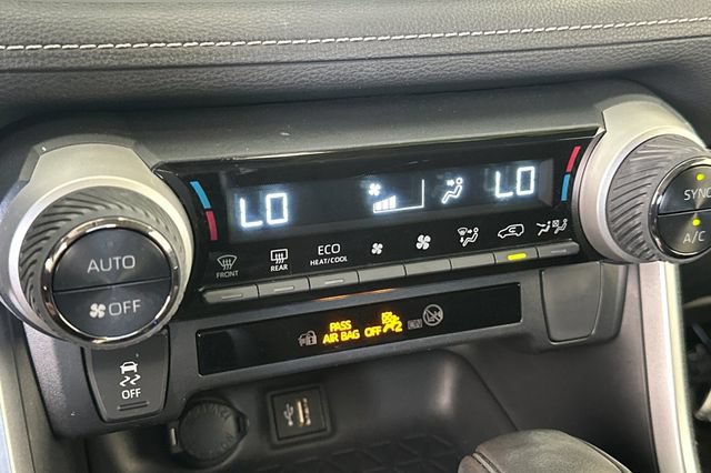 Used 2023 Toyota RAV4 LE AWD/4WD image 25