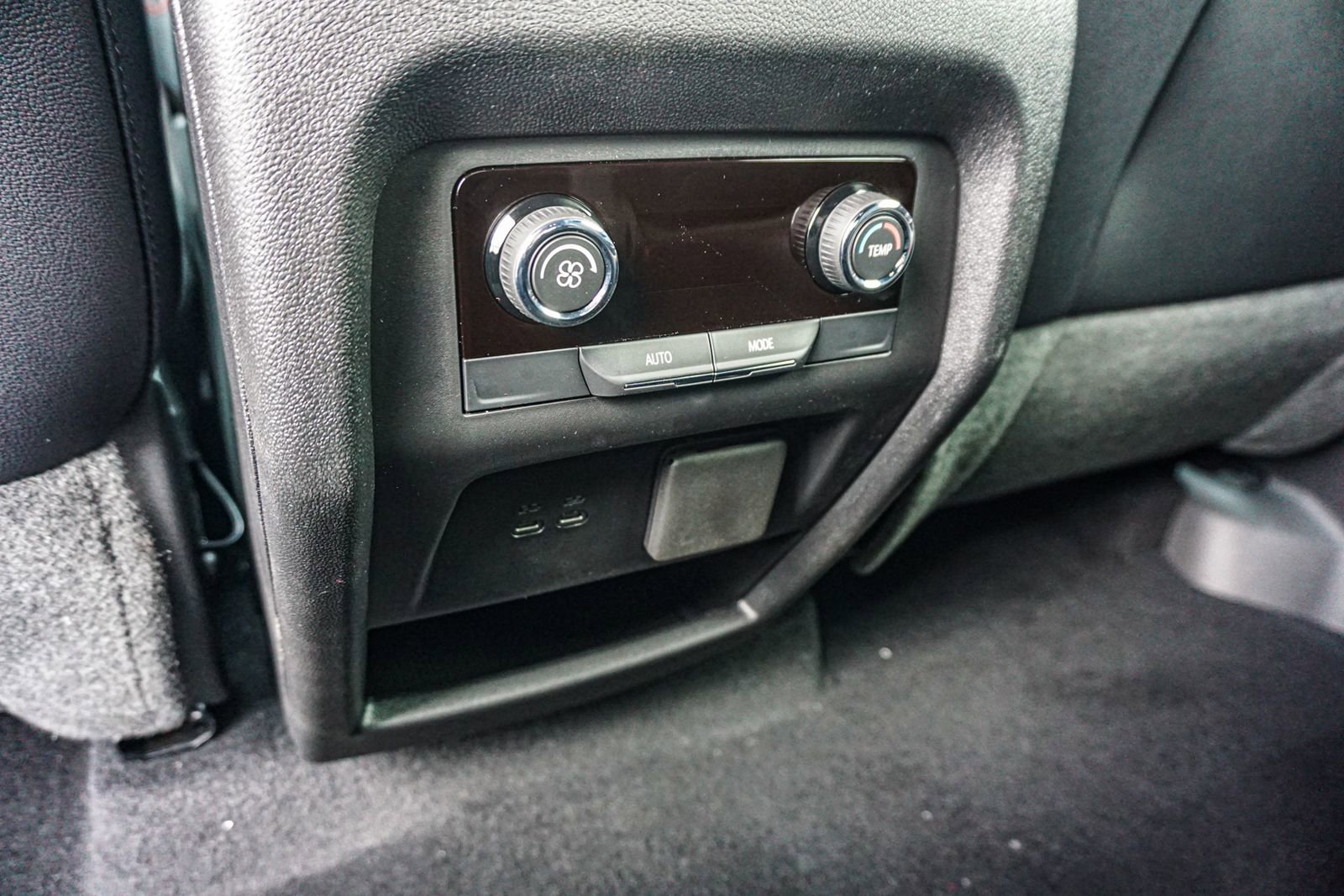 New 2026 Chevrolet Traverse Z71 w/ Driver Confidence Package image 53