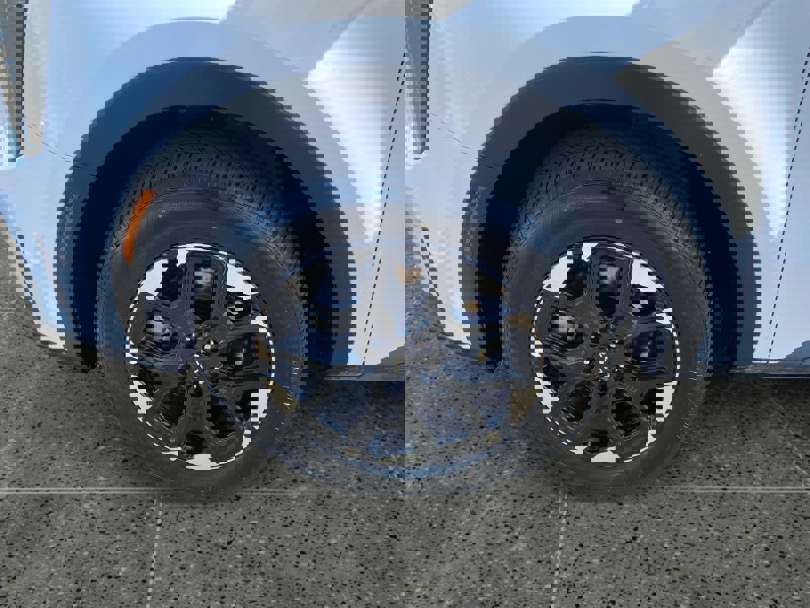 Used 2024 Kia Sorento S image 14