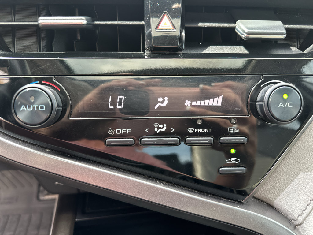 Used 2021 Toyota Camry SE AWD/4WD image 23