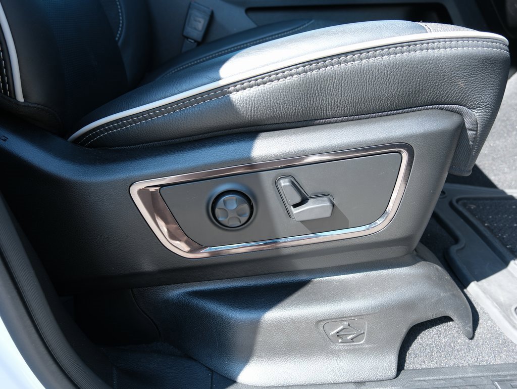 Used 2025 RAM 1500 Limited image 35