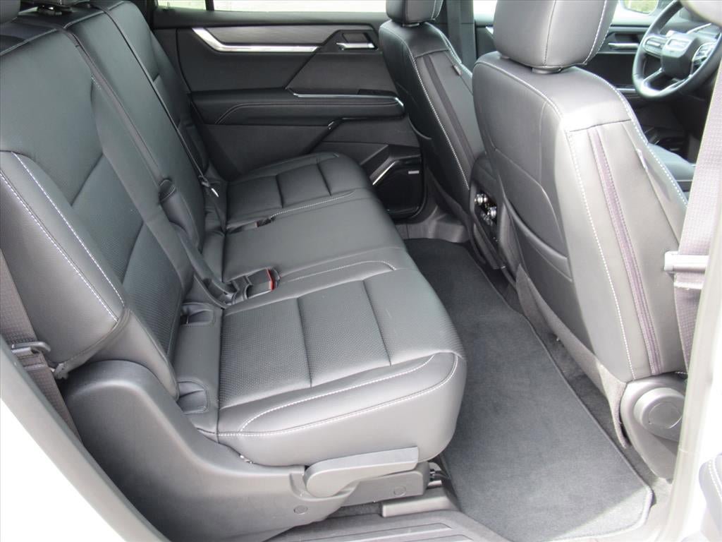 Used 2025 GMC Acadia Elevation FWD image 29