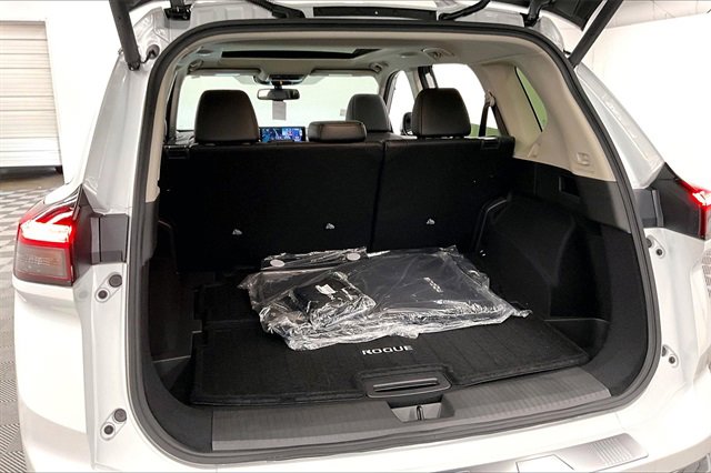 New 2026 Nissan Rogue Platinum w/ Platinum Premium Package image 39