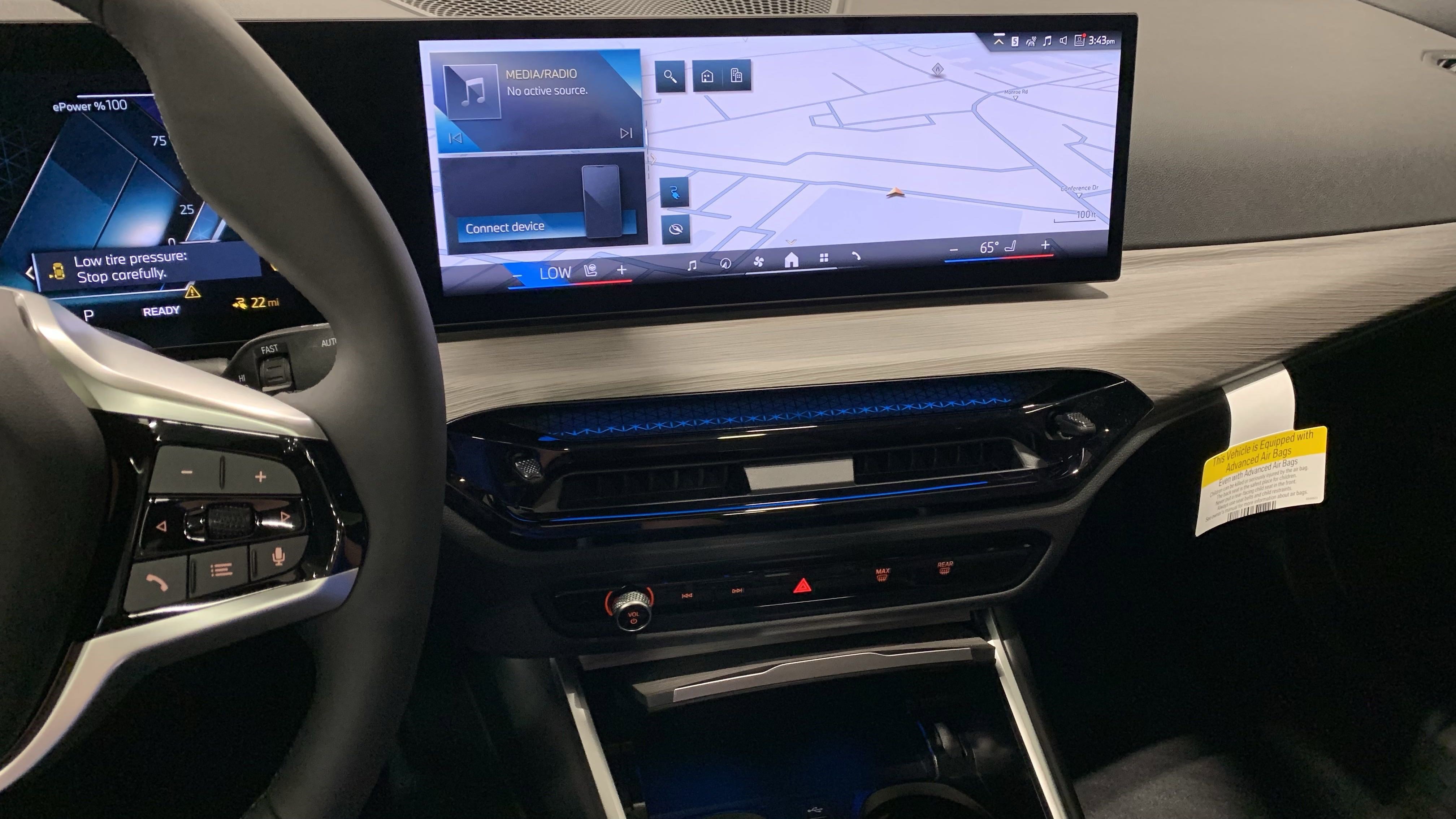 Used 2025 BMW i4 xDrive40i w/ Premium Package image 19