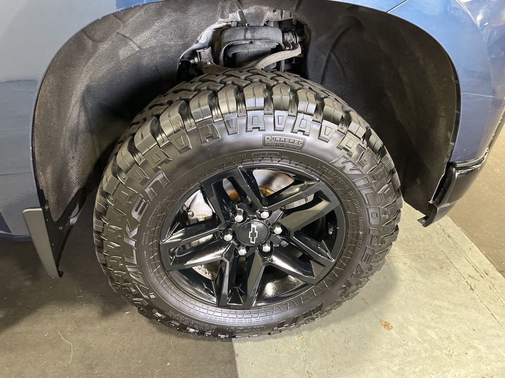 Certified 2021 Chevrolet Silverado 1500 LT Trail Boss w/ Convenience Package II image 9