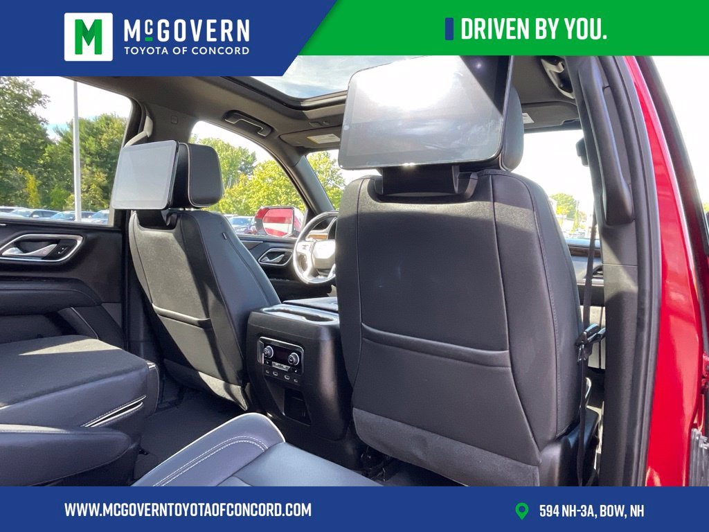 Used 2023 Chevrolet Tahoe Premier w/ Advanced Technology Package AWD/4WD image 32