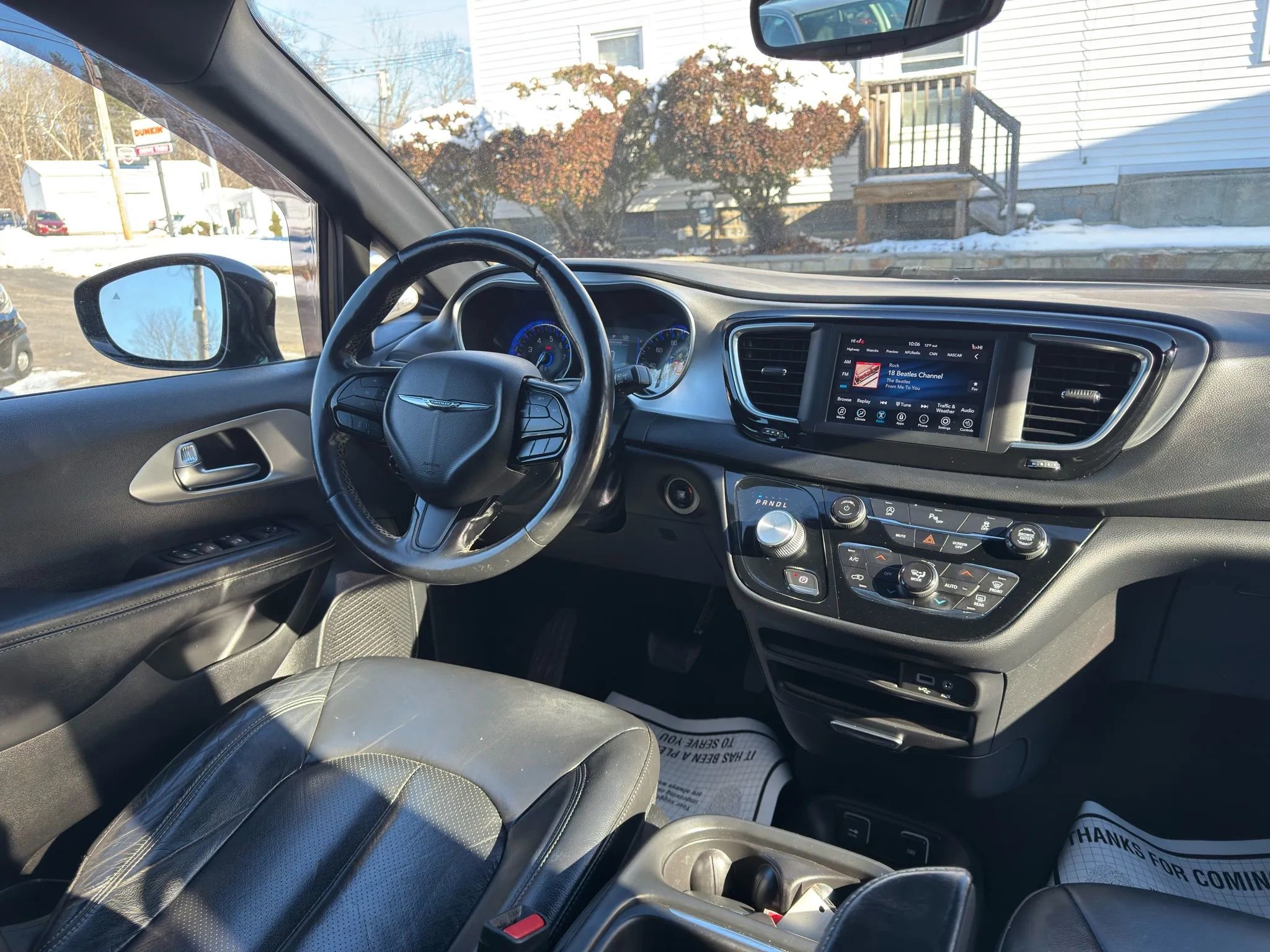 Used 2019 Chrysler Pacifica Touring-L w/ S Appearance Package image 31