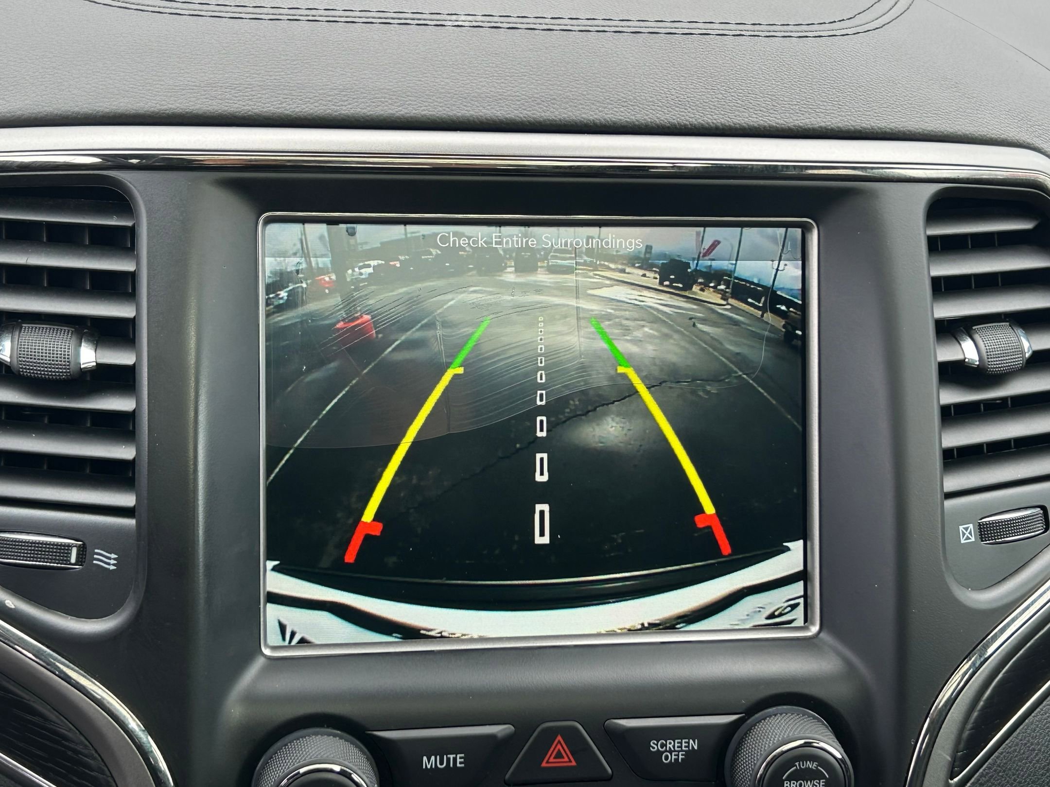 Used 2018 Jeep Grand Cherokee High Altitude image 21