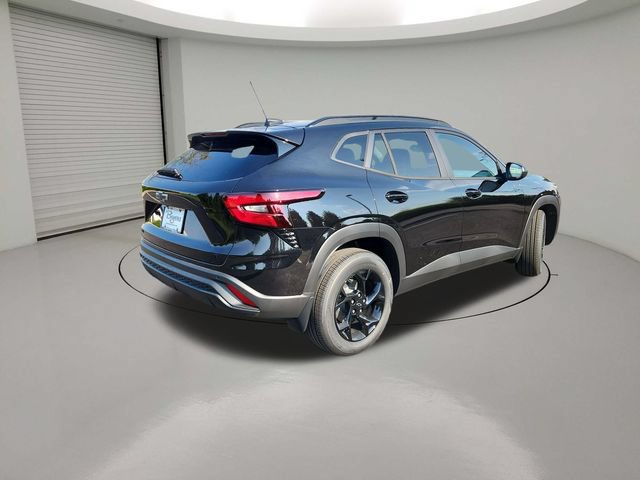 New 2026 Chevrolet Trax LT w/ Driver Confidence Package FWD image 7
