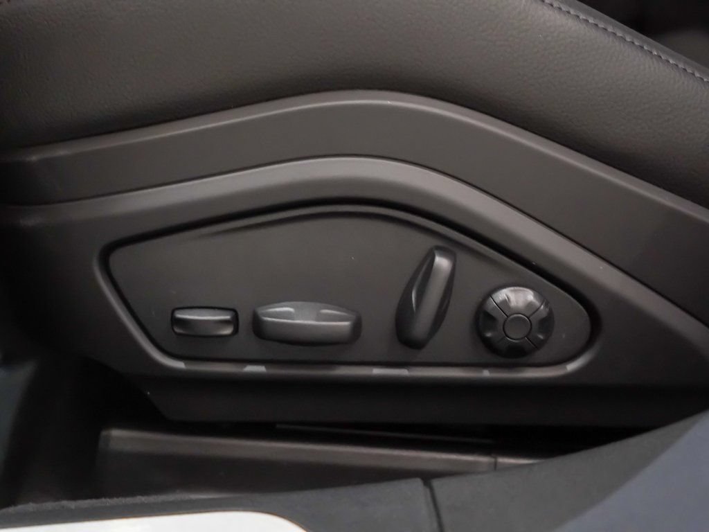 New 2026 Porsche Panamera 4 AWD/4WD image 24