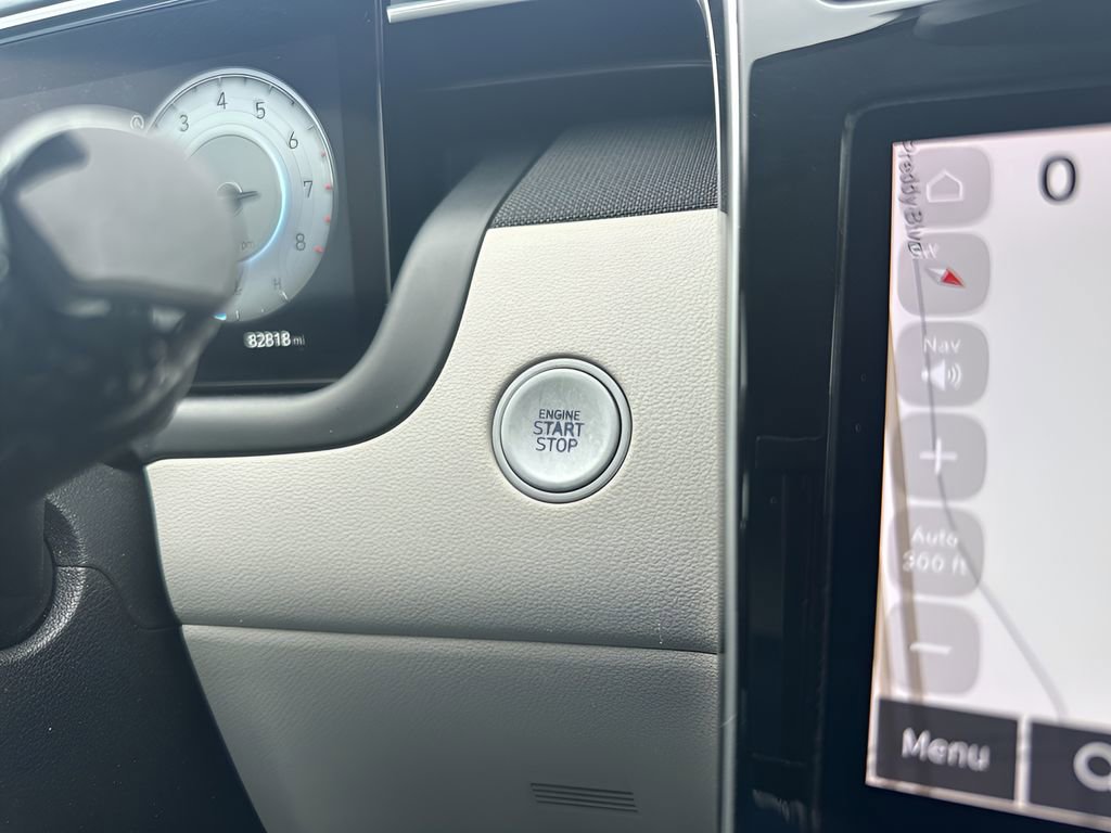 Used 2023 Hyundai Tucson Limited image 24