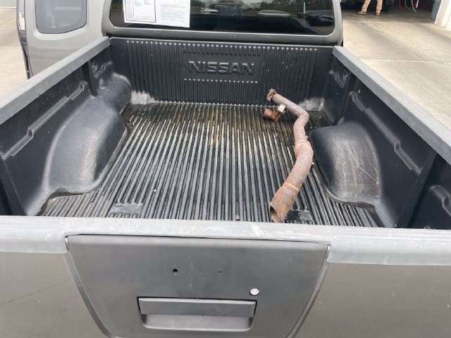 Used 2007 Nissan Frontier SE w/ SE Value Truck Pkg AWD/4WD image 22