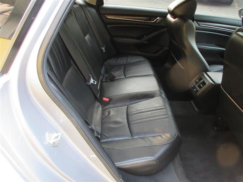 Used 2021 Honda Accord Touring image 40