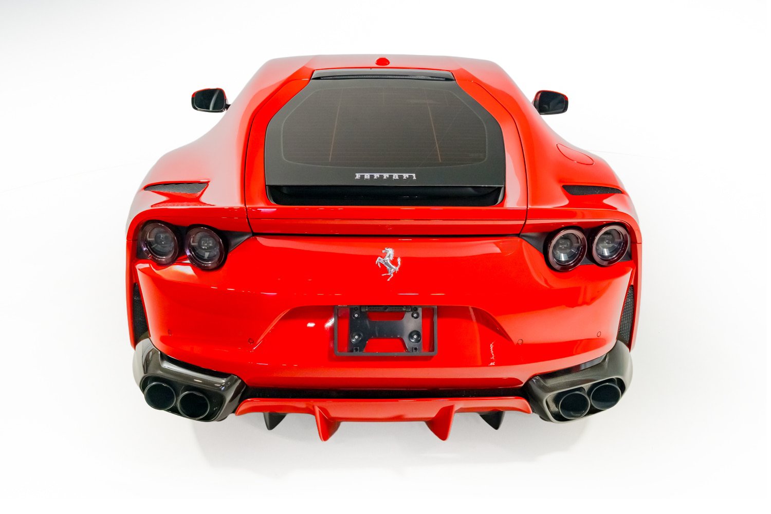 Used 2018 Ferrari 812 Superfast RWD image 7