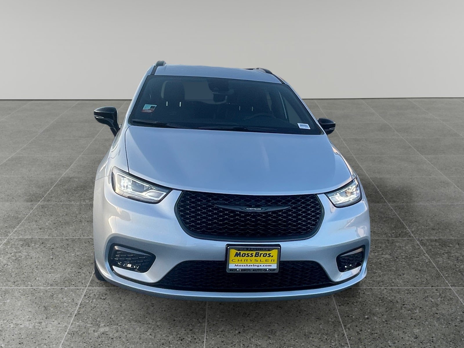 New 2026 Chrysler Pacifica Select w/ S Appearance Package FWD image 8