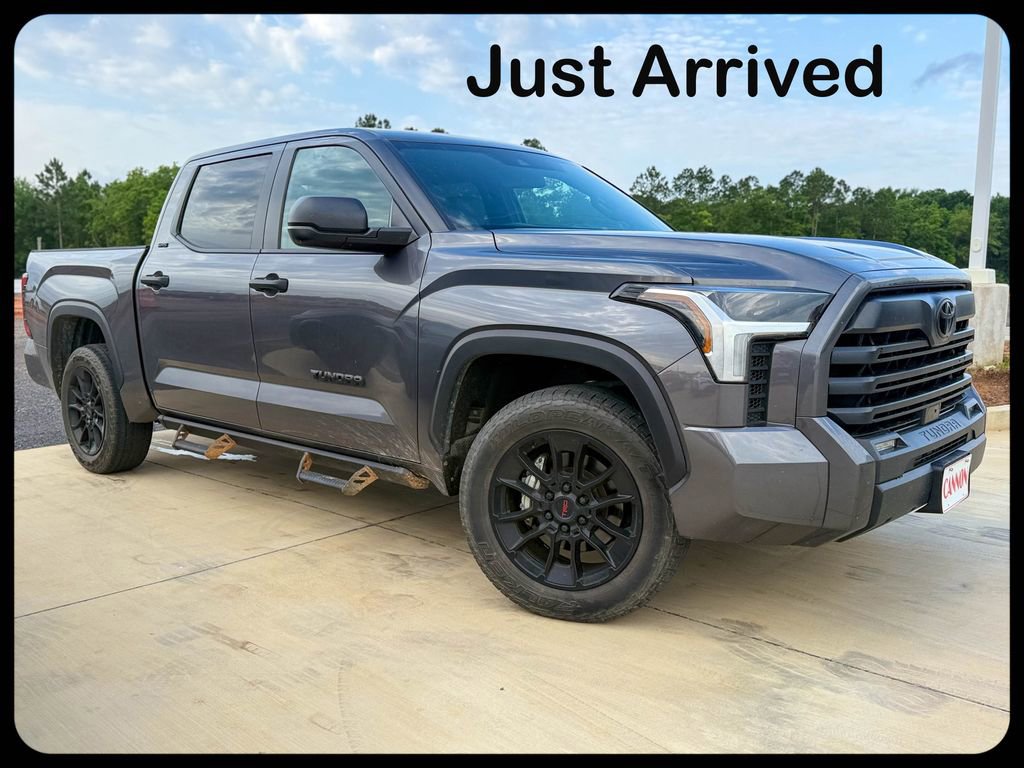 Used 2025 Toyota Tundra SR5 RWD image 1