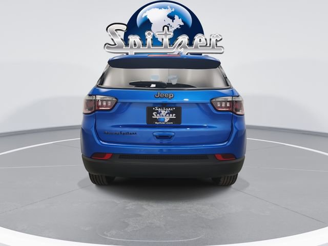 New 2026 Jeep Compass Latitude AWD/4WD image 8