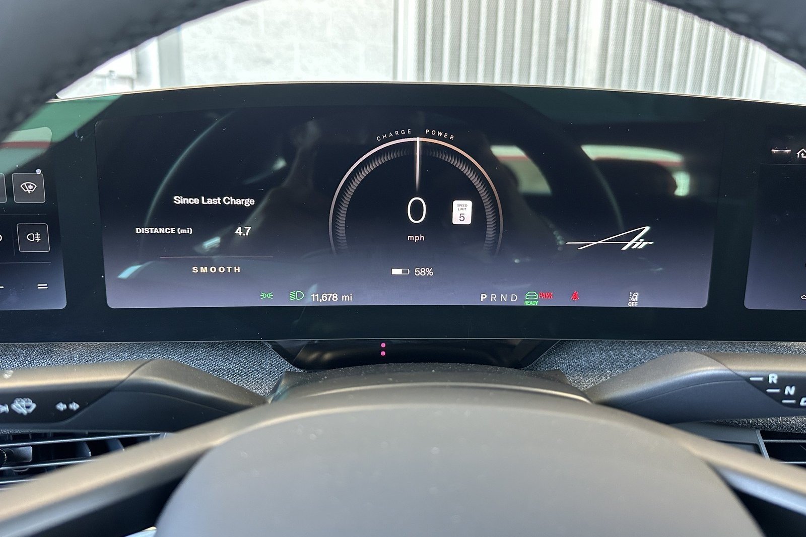 Used 2024 Lucid Air Touring AWD/4WD image 22