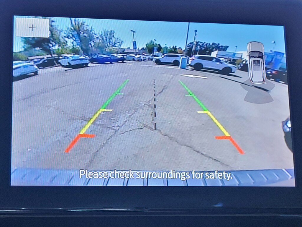 Used 2023 Ford Explorer XLT w/ Equipment Group 202A image 22