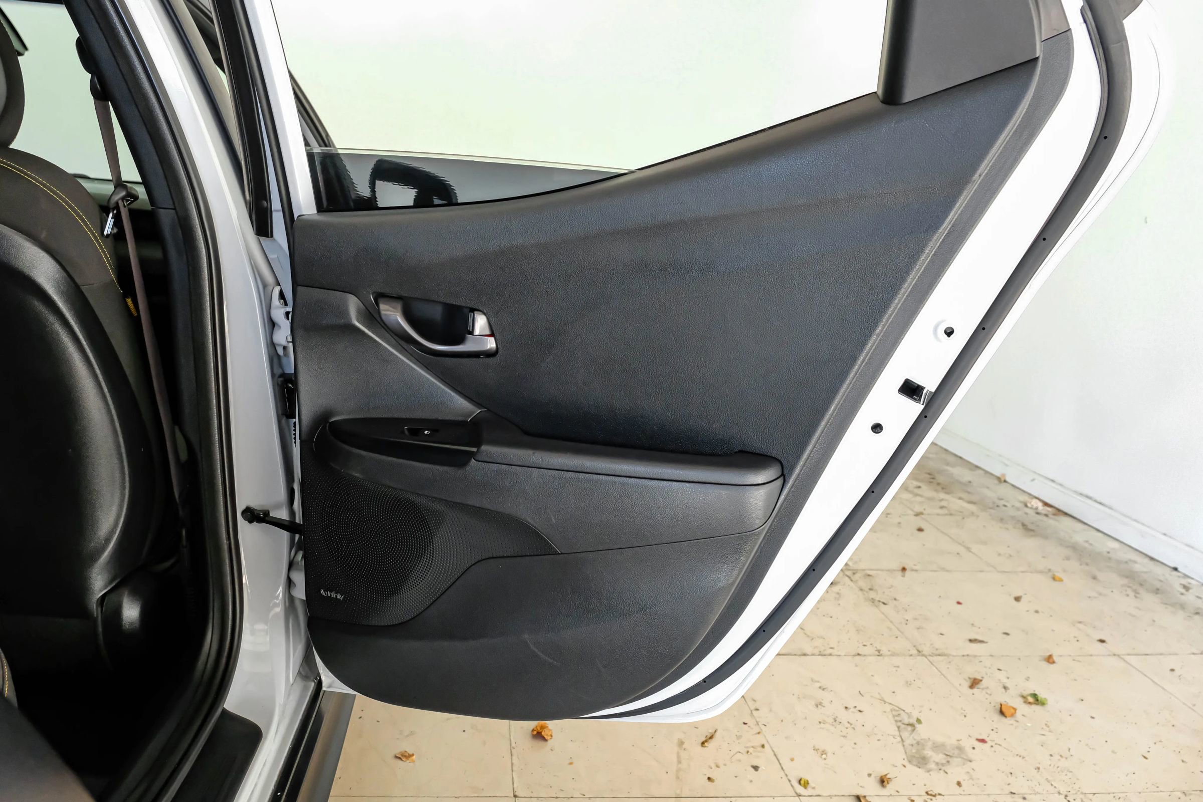 Used 2019 Hyundai Veloster Turbo R-Spec image 42