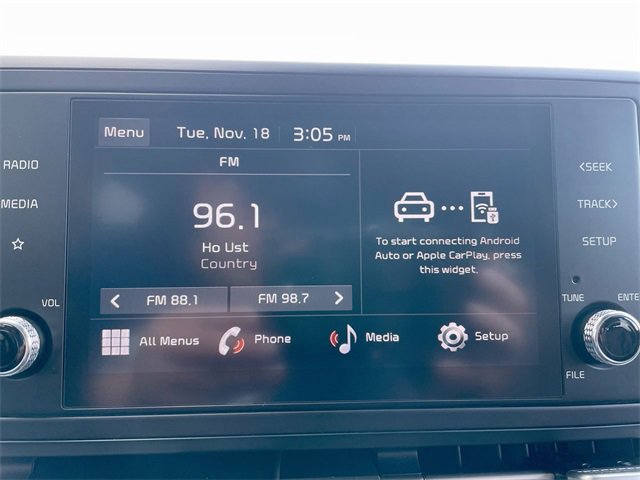 Used 2024 Kia Carnival LX image 16