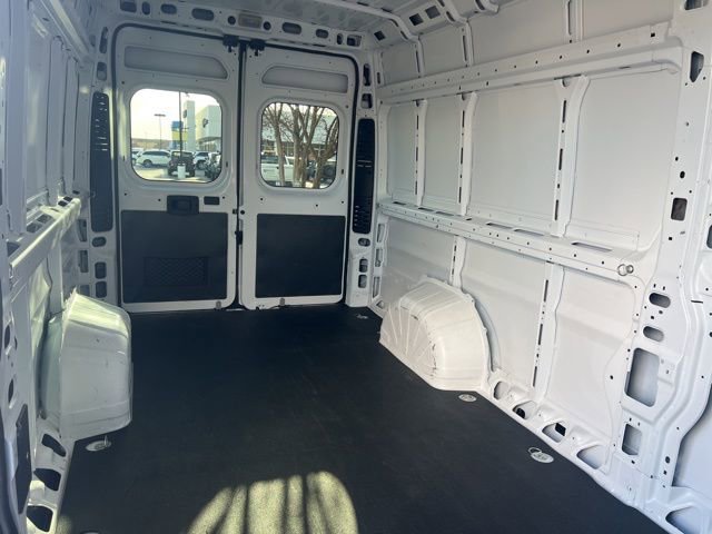 Used 2023 RAM ProMaster 3500 w/ Convenience Group image 16