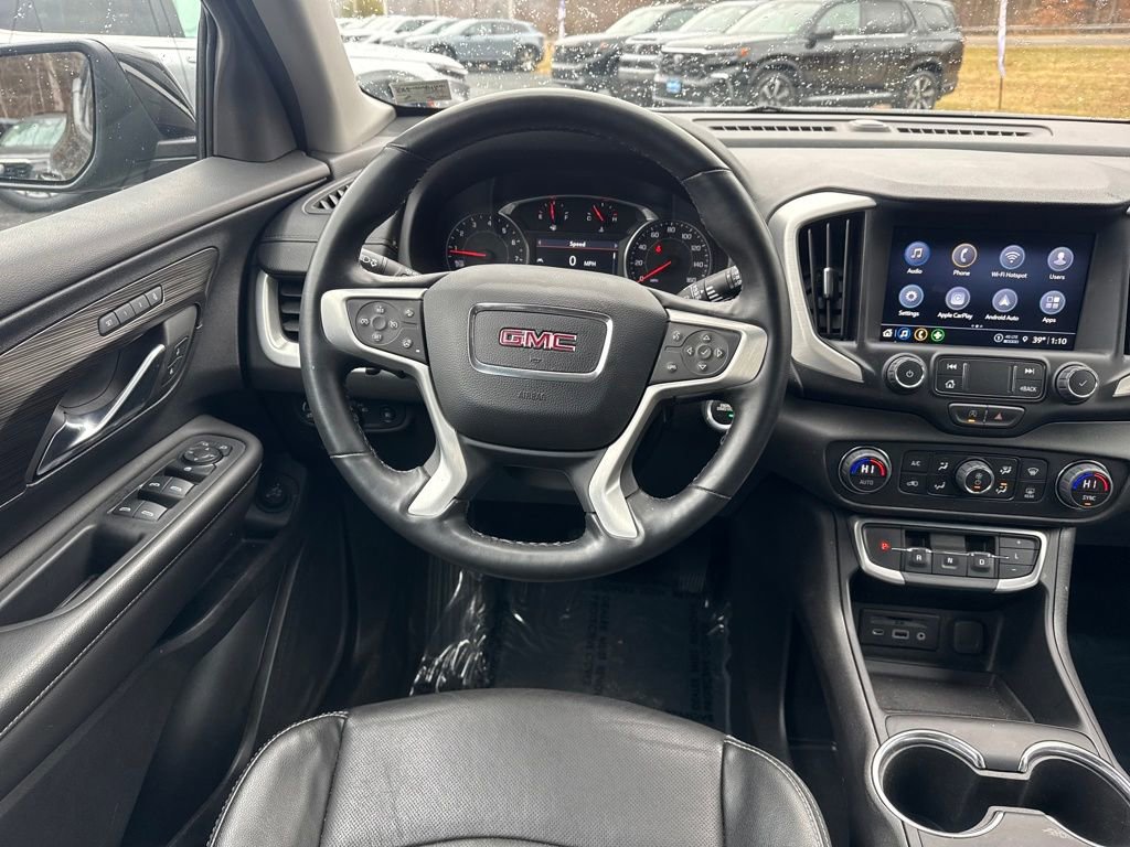 Used 2024 GMC Terrain SLT image 23