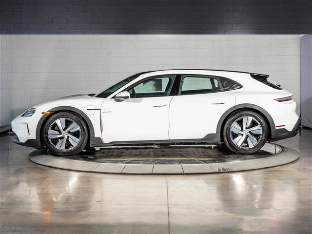 New 2026 Porsche Taycan 4 Cross Turismo AWD/4WD image 2