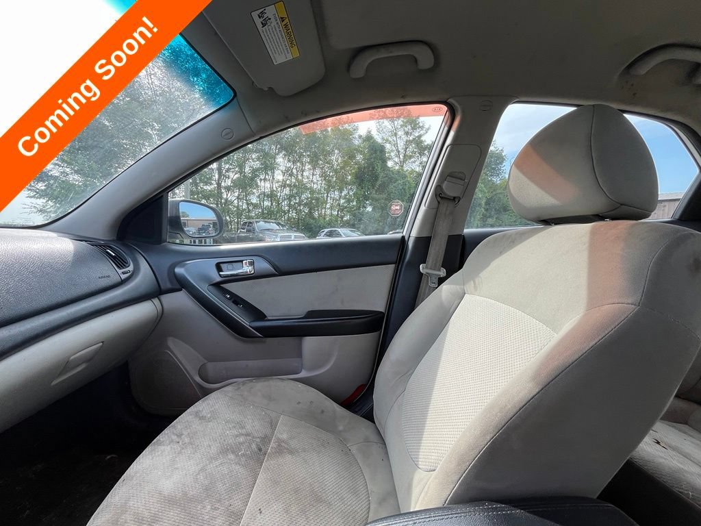 Used 2013 Kia Forte EX FWD image 23