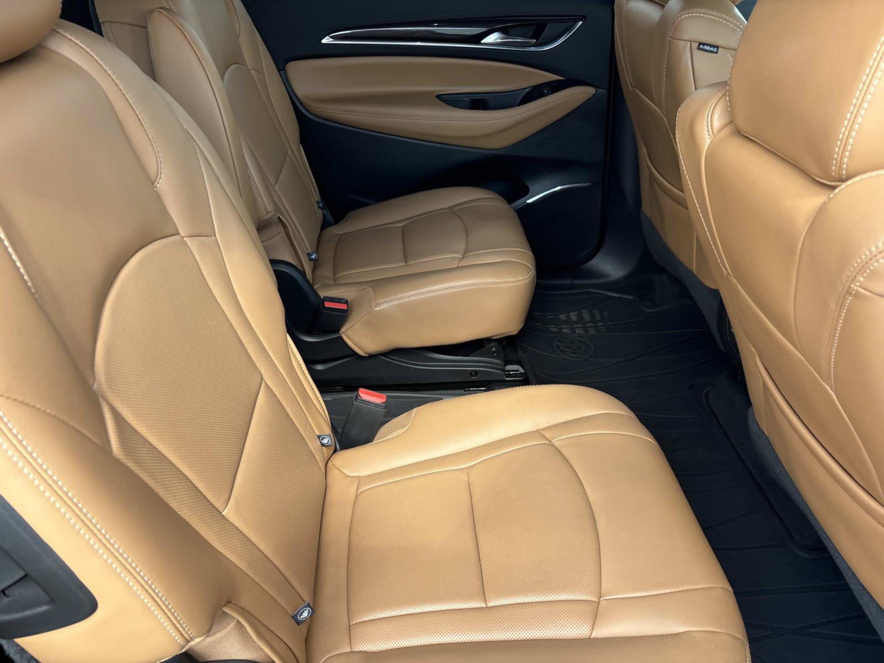 Used 2018 Buick Enclave Premium FWD image 22