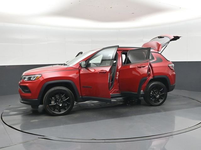 New 2026 Jeep Compass Latitude image 49