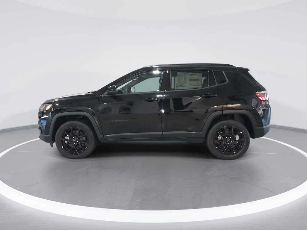 New 2026 Jeep Compass Latitude image 5