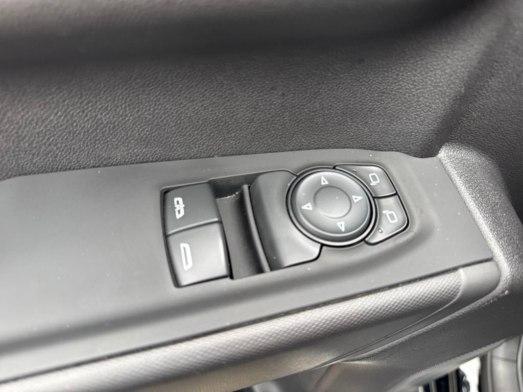 Used 2024 GMC Sierra 1500 Pro w/ Pro Value Package image 17