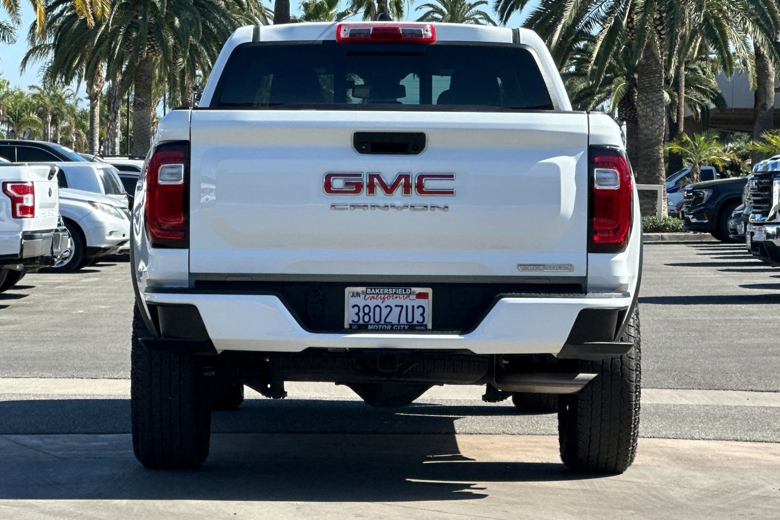 Used 2023 GMC Canyon Elevation w/ Convenience Package AWD/4WD image 5