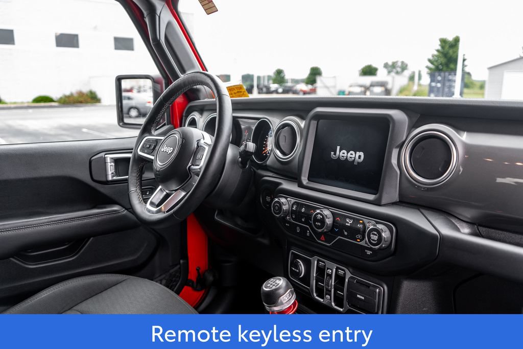 Used 2019 Jeep Wrangler Unlimited Sahara AWD/4WD image 11