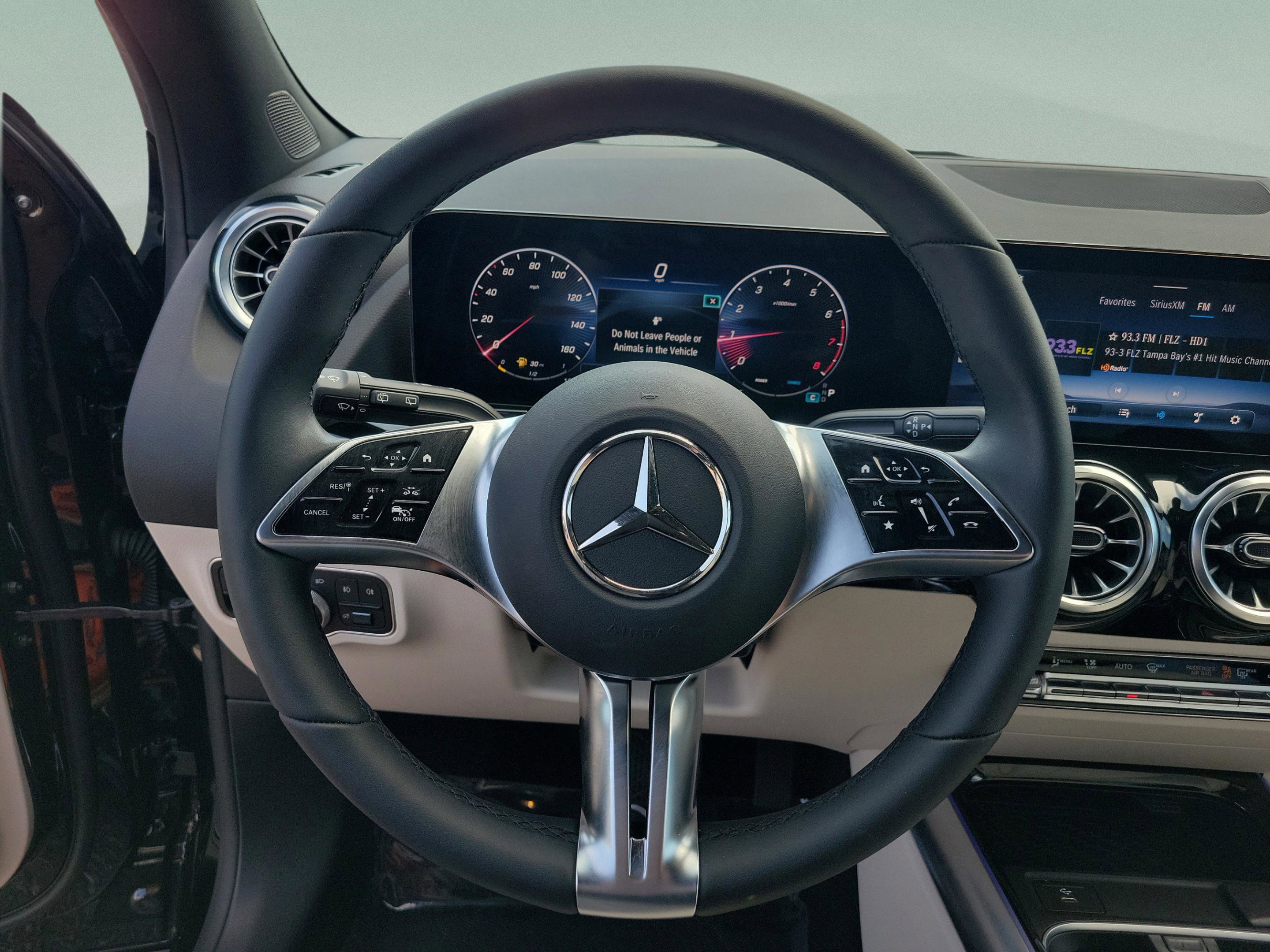 Certified 2025 Mercedes-Benz GLA 250 4MATIC image 27