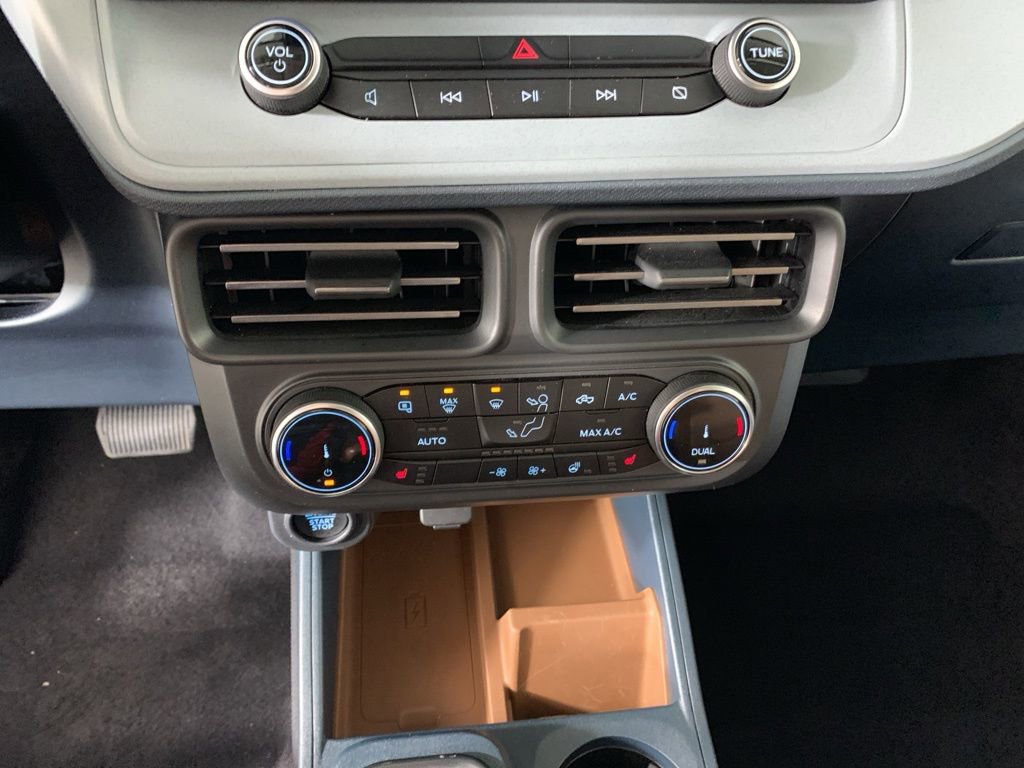 Used 2023 Ford Maverick Lariat w/ Lariat Luxury Package image 24