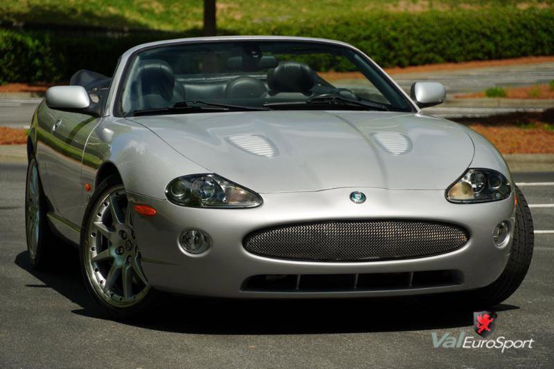 Used 2005 Jaguar XK8 Convertible image 39