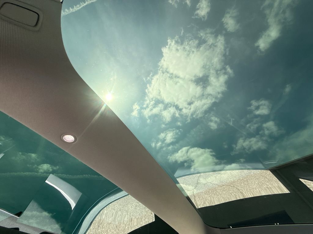 Used 2025 Tesla Model 3 Long Range RWD image 16