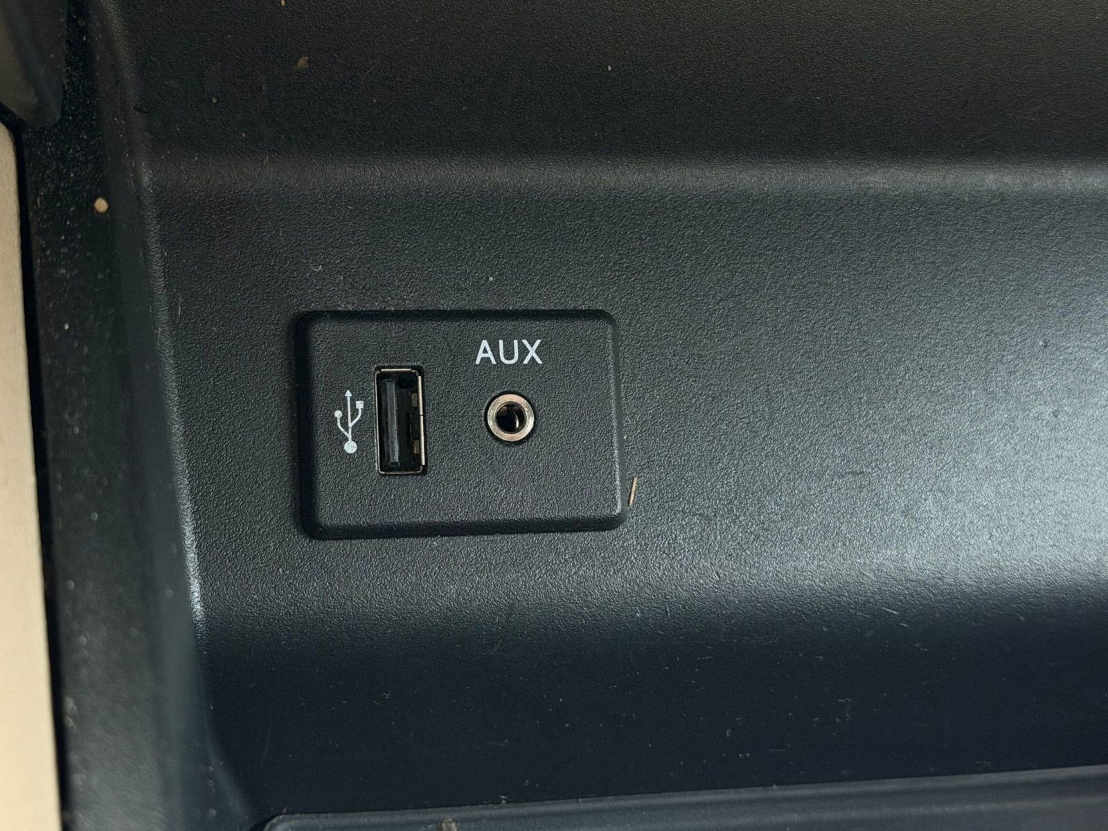 Used 2016 Nissan Altima 2.5 SL w/ Moonroof Package image 30