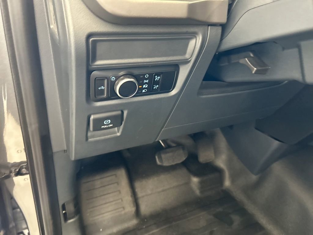 Used 2024 Ford F150 XL image 28