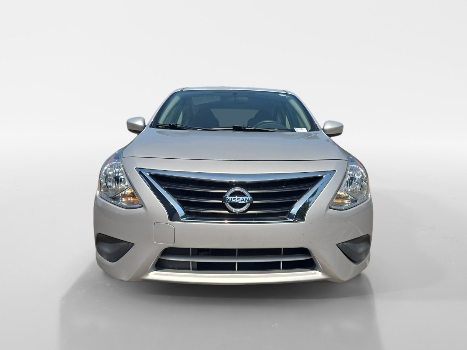 Used 2018 Nissan Versa S FWD image 9