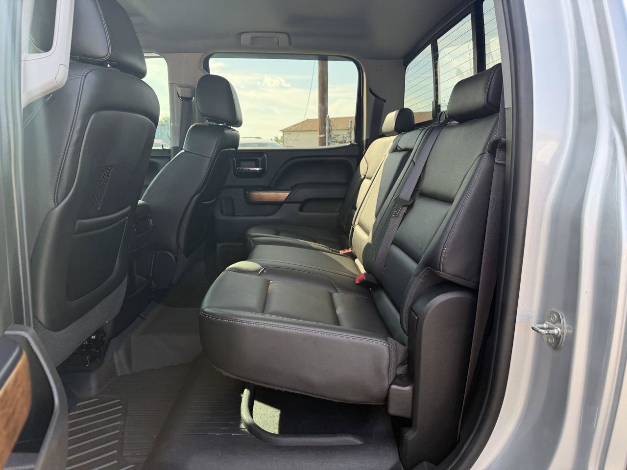 Used 2014 Chevrolet Silverado 1500 LTZ w/ LTZ Plus Package AWD/4WD image 20