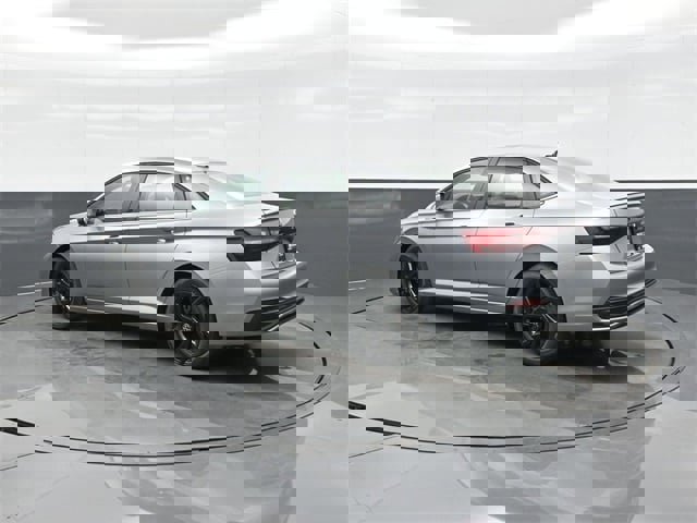 New 2025 Volkswagen Jetta SE image 5